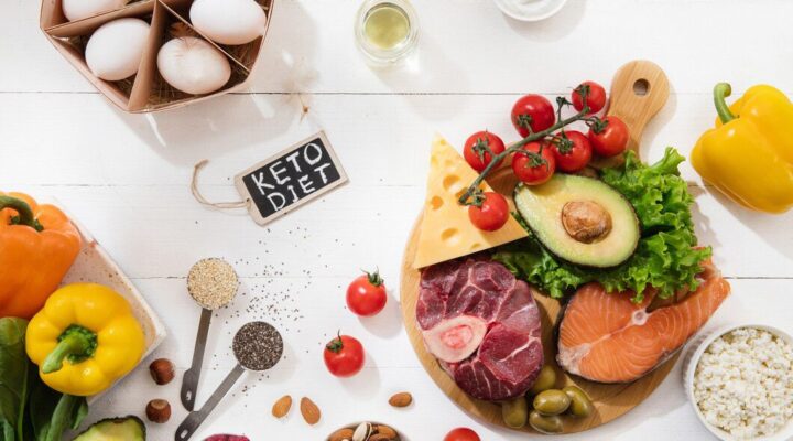 Guide to Keto Diet for Ulcerative Colitis Title