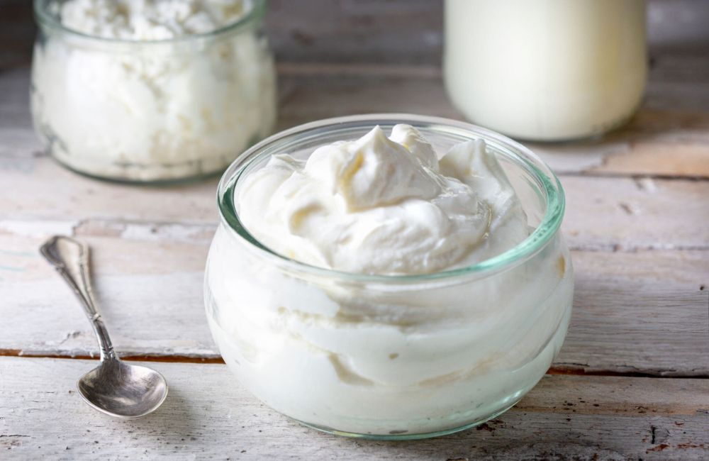 A Spoonful of Relief Raw Yogurt's Potential in Ulcerative Colitis 3