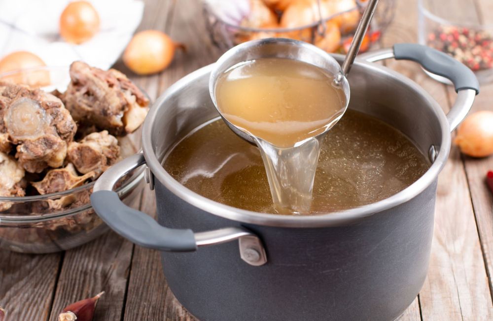 4 Great Health Benefits of Bone Broth for Ulcerative Colitis.jpg