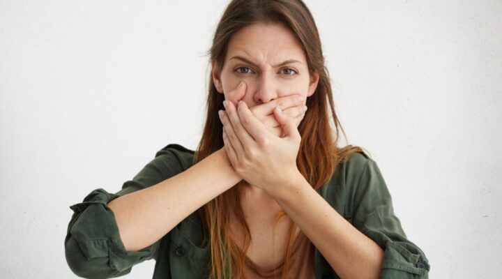 Ulcerative Colitis and Mouth Sores Navigating Discomfort.jpg